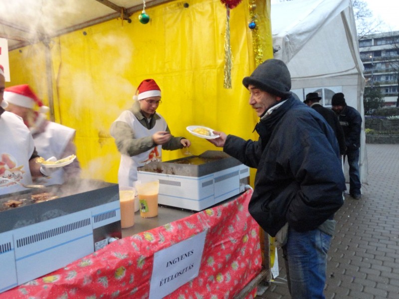 J&oacute;t&eacute;konys&aacute;gi toj&aacute;sr&aacute;ntotta oszt&aacute;s 2014 