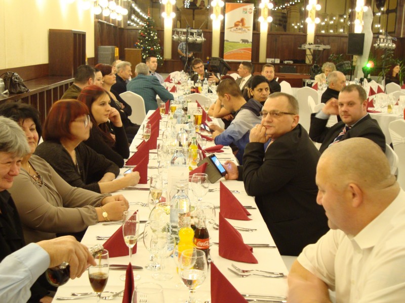 Kar&aacute;csonyi &eacute;vz&aacute;r&oacute; rendezv&eacute;ny