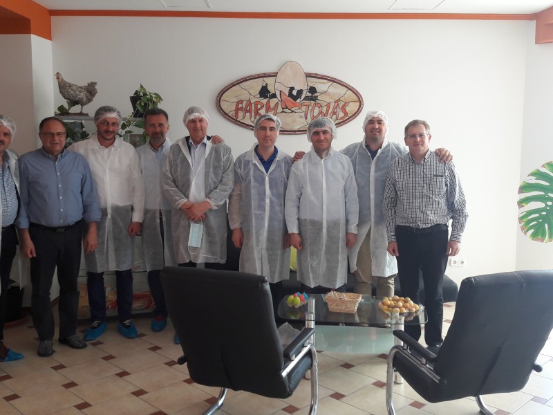 Szakmai l&aacute;togat&aacute;s a Farm Toj&aacute;s Kft.-n&eacute;l