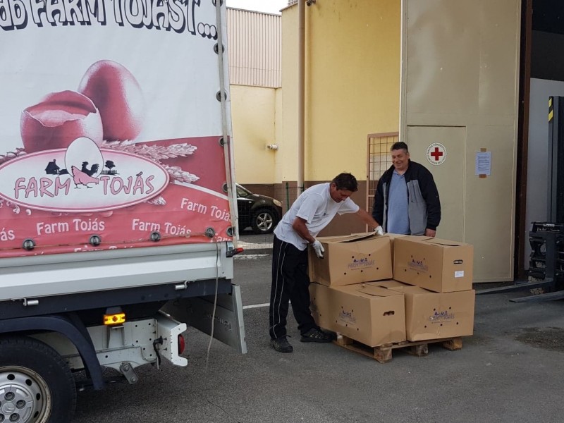 28.200 darab toj&aacute;sadom&aacute;ny a Magyar V&ouml;r&ouml;skeresztnek